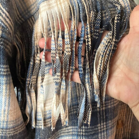 *NEW* Haptics Beige & Navy Plaid Fringe Shacket - Small - Western Cowgirl Cabin - Picture 10 of 10